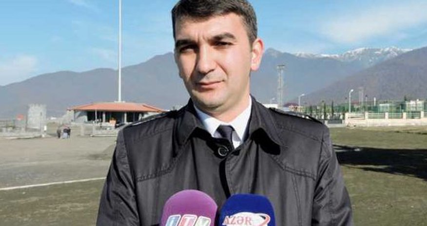İcra başçısının müavini sahibkarı kabinetinə çağırıb döydü İcra başçısının müavini sahibkarı kabinetinə çağırıb döydü