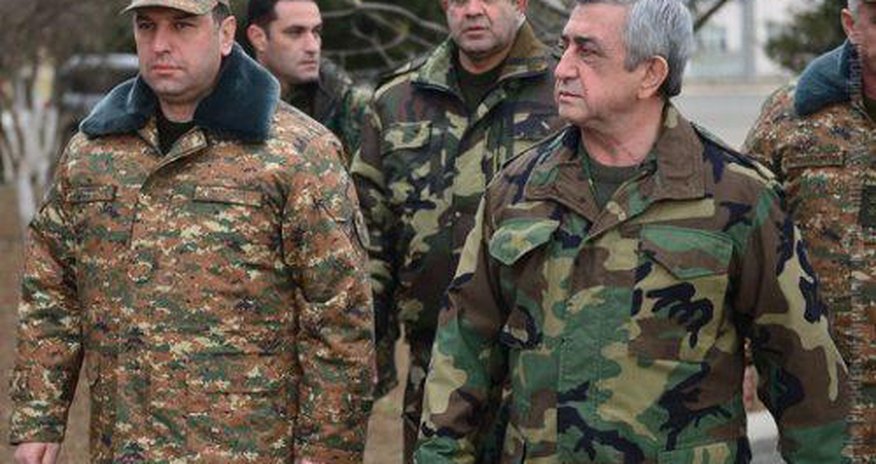 Ermənistan Müdafiə Nazirliyində istefalar başladı Ermənistan Müdafiə Nazirliyində istefalar başladı