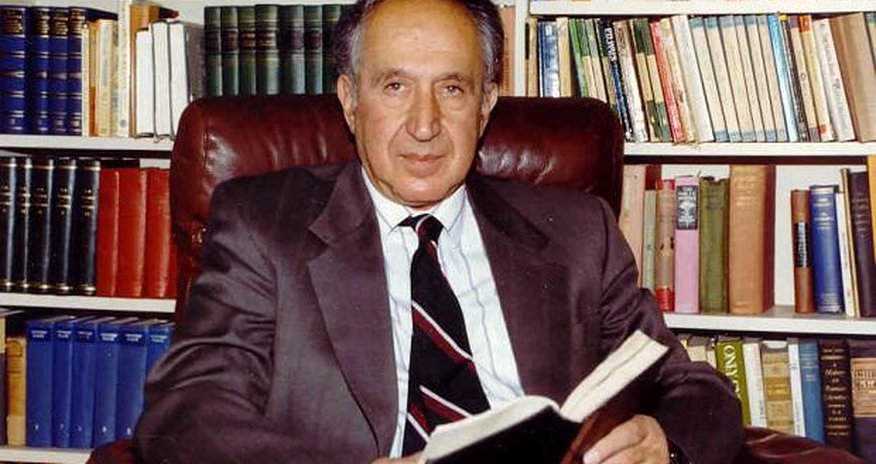 Məşhur amerikalı tarixçi öldü Məşhur amerikalı tarixçi öldü