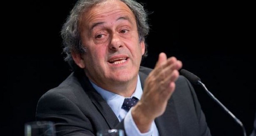 Platini dünya çempionatındakı fırıldağın üstünü açdı Platini dünya çempionatındakı fırıldağın üstünü açdı