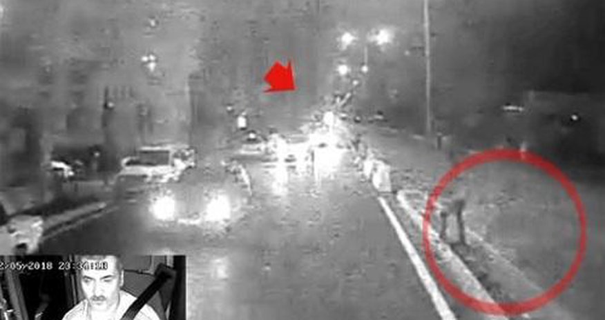 "Bakı Bus" dəhşətli qəzanın görüntülərini yaydı - VIDEO "Bakı Bus" dəhşətli qəzanın görüntülərini yaydı - VIDEO