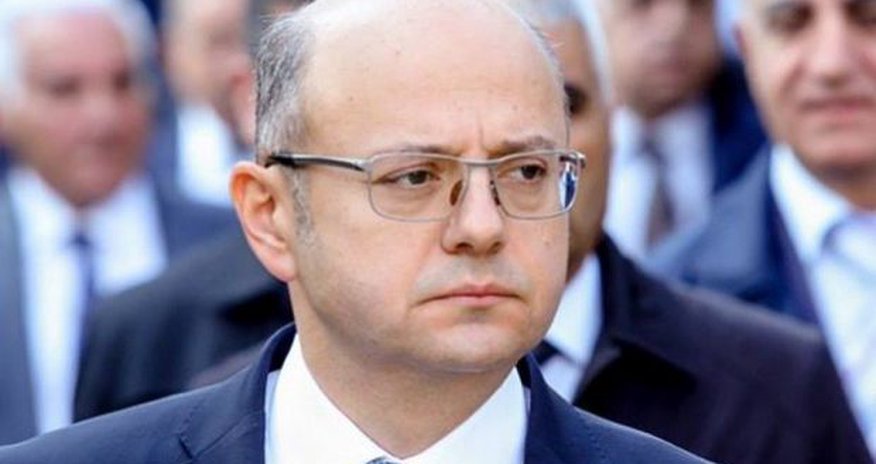 Nazir: Neftin hazırkı qiyməti dayanıqlı deyil Nazir: Neftin hazırkı qiyməti dayanıqlı deyil