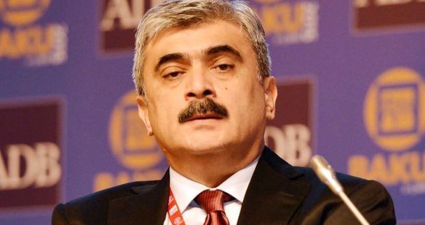 Samir Şərifov iclası yarımçıq tərk etdi Samir Şərifov iclası yarımçıq tərk etdi