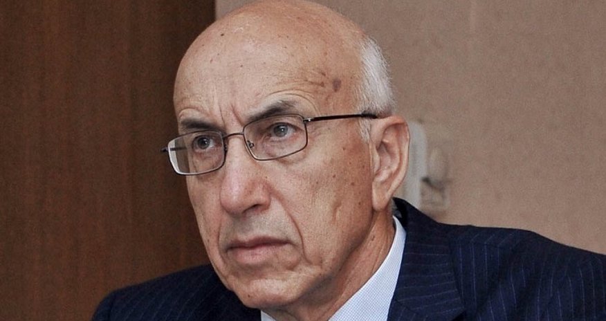 Arif Rəhimzadə: “...biz xalq düşməni deyilik” Arif Rəhimzadə: “...biz xalq düşməni deyilik”