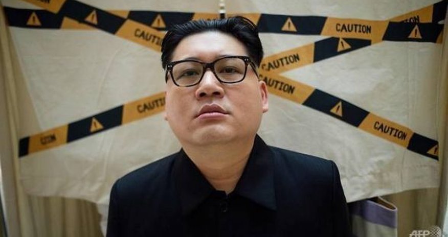 Sinqapurda Kim Çen Inın “əkiz”i saxlanıldı Sinqapurda Kim Çen Inın “əkiz”i saxlanıldı