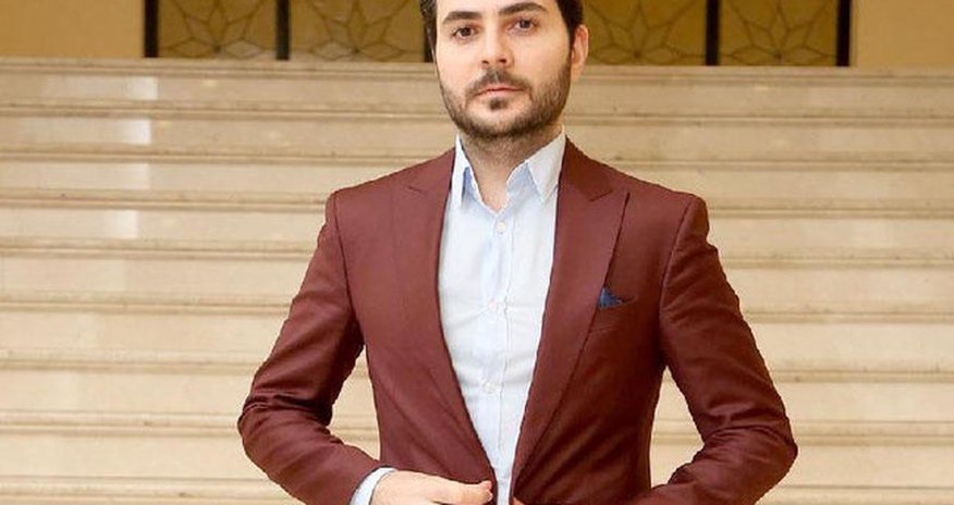 Eks millət vəkilinin qızı ilə evlənən müğənni Elçin döyülüb Eks millət vəkilinin qızı ilə evlənən müğənni Elçin döyülüb
