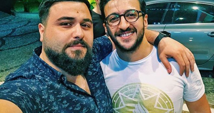 Cavidan: Hüseyn, adam heç atasının kürəyindən belə xəncərlə vurar? - VİDEO Cavidan: Hüseyn, adam heç atasının kürəyindən belə xəncərlə vurar? - VİDEO
