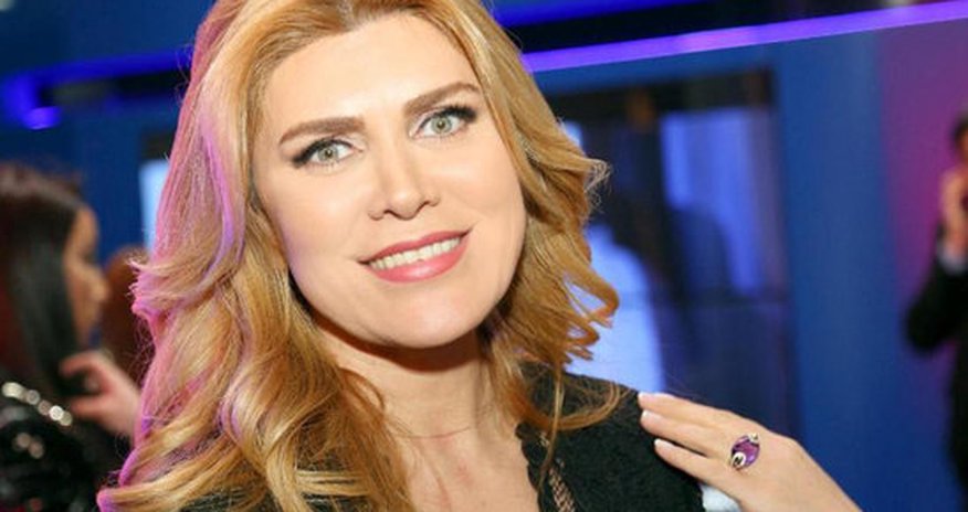 Xoşqədəm Hidayətqızı polisə çağırıldı Xoşqədəm Hidayətqızı polisə çağırıldı
