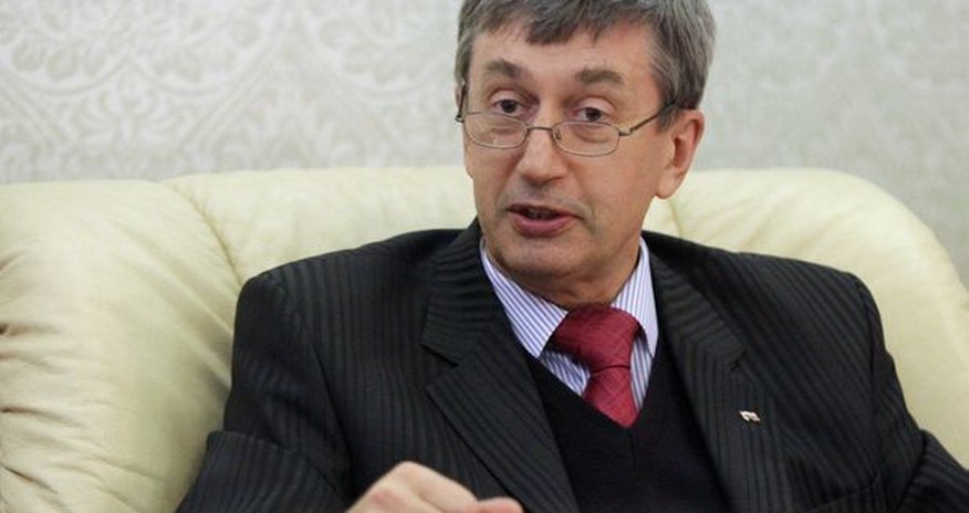 Rumıniyada rusiyalı səfiri qarət etdilər Rumıniyada rusiyalı səfiri qarət etdilər