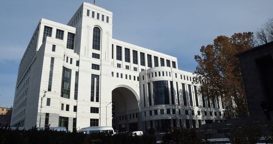 Ереван о поставках белорусского оружия Баку Ереван о поставках белорусского оружия Баку