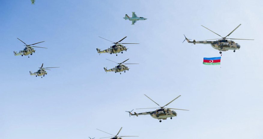 Təyyarə və helikopterlərimiz yenidən havaya qaldırıldı Təyyarə və helikopterlərimiz yenidən havaya qaldırıldı