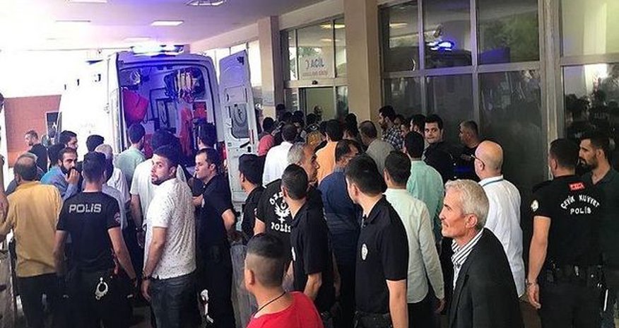 Türkiyədə AKP deputatına silahlı hücum Türkiyədə AKP deputatına silahlı hücum
