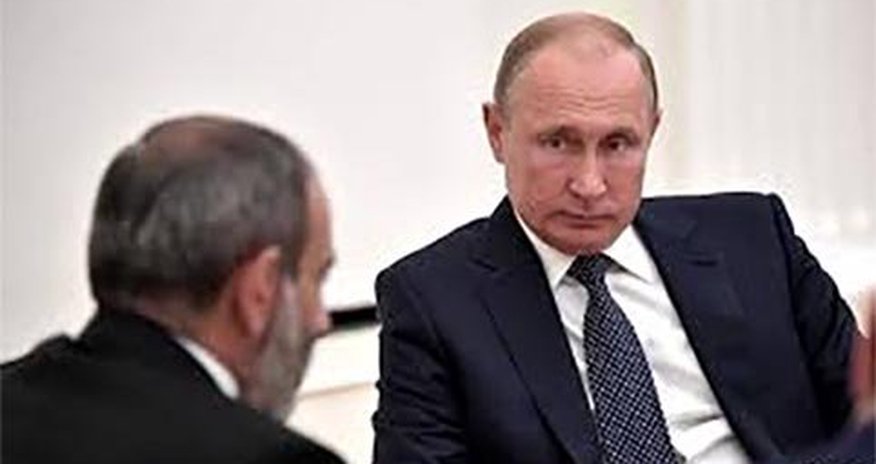 Putin Paşinyanı belə aşağıladı Putin Paşinyanı belə aşağıladı
