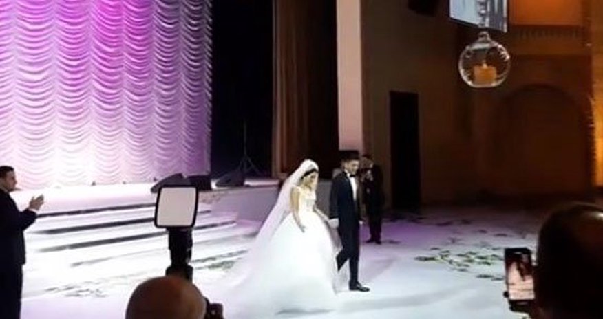 Anar Məmmədxanovun qızının toyundan - VİDEO Anar Məmmədxanovun qızının toyundan - VİDEO