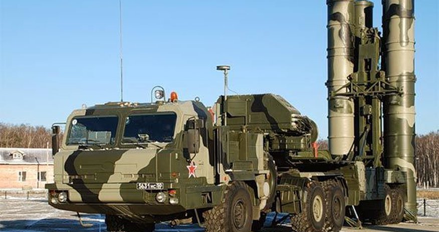 Россия испытала дальнобойную ракету для С-400 Россия испытала дальнобойную ракету для С-400