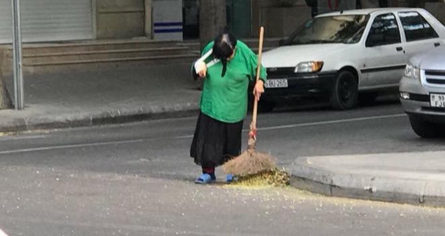 Tramp yenə Çindən əl çəkmir Tramp yenə Çindən əl çəkmir