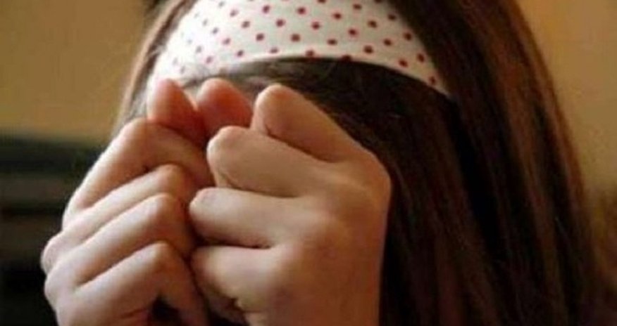 Bakıda həbsdə olan şəxsin xanımına qarşı xoşagəlməz hərəkət Bakıda həbsdə olan şəxsin xanımına qarşı xoşagəlməz hərəkət