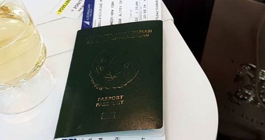 А паспорта-то «китайские», или Что с нашими «загранами»? А паспорта-то «китайские», или Что с нашими «загранами»?