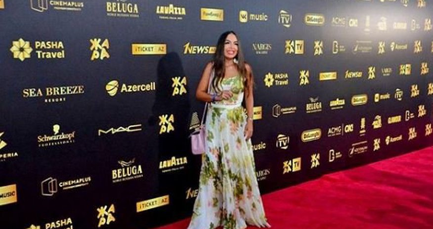 Leyla Əliyeva möhtəşəm geyimi ilə göz qamaşdırdı - "JARA"dan FOTOLAR Leyla Əliyeva möhtəşəm geyimi ilə göz qamaşdırdı - "JARA"dan FOTOLAR