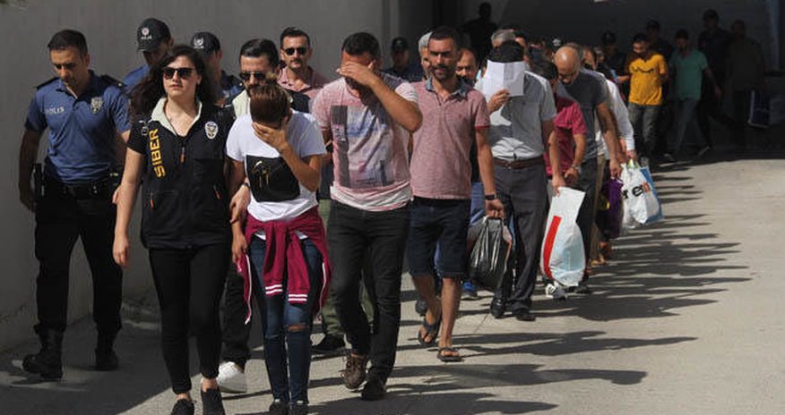 Həftədə 150 min qazanan qadın - FOTO Həftədə 150 min qazanan qadın - FOTO
