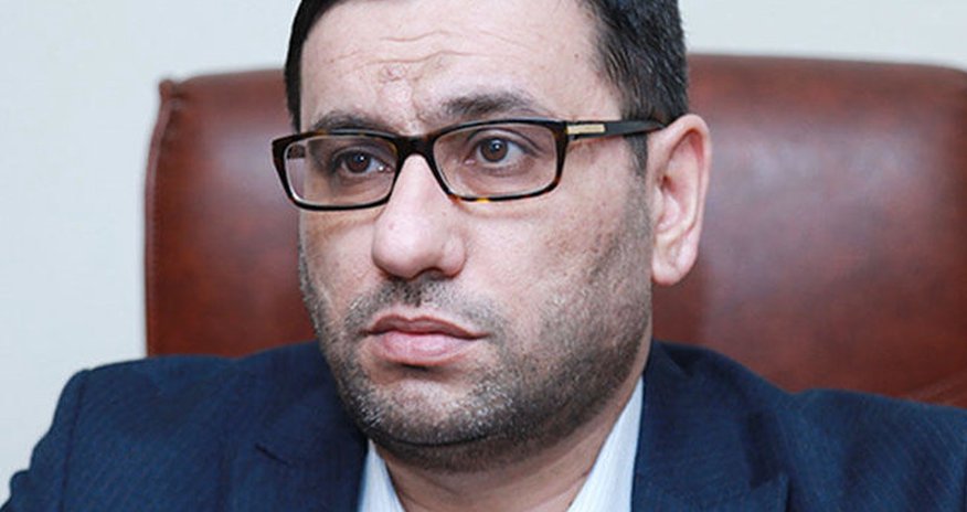 Hacı Şahin: "Hər namaz qılan araq içəndən üstün deyil" - VİDEO Hacı Şahin: "Hər namaz qılan araq içəndən üstün deyil" - VİDEO