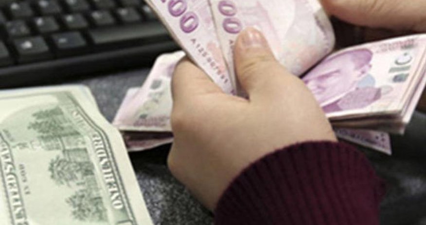 Türkiyədə dollar sürətlə ucuzlaşır Türkiyədə dollar sürətlə ucuzlaşır