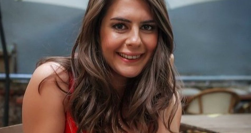 Azərbaycanlı gəncdən türkiyəli aktrisaya qarşı əxlaqsızlıq Azərbaycanlı gəncdən türkiyəli aktrisaya qarşı əxlaqsızlıq