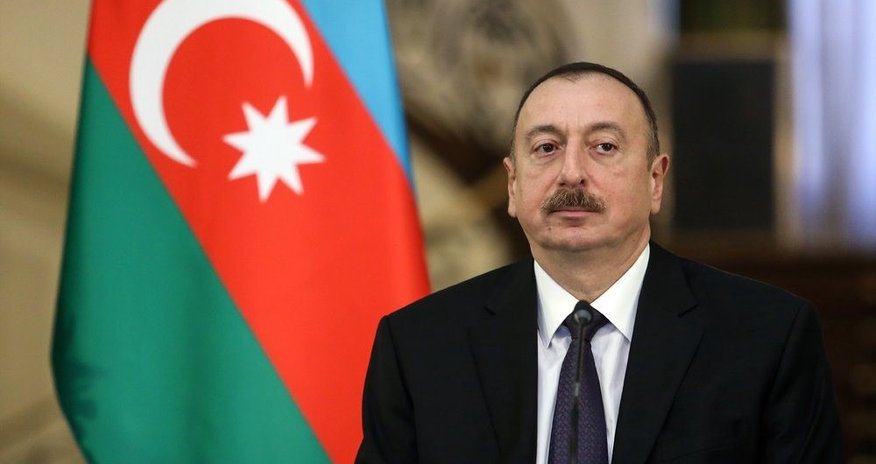 Dövlət başçısı Sammitdə Dövlət başçısı Sammitdə