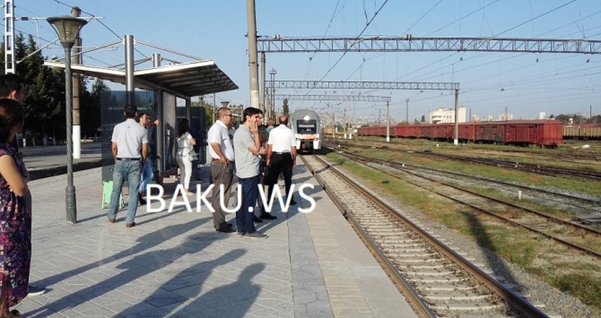 Bakı-Sumqayıt elektrik qatarında gərgin anlar – VİDEO Bakı-Sumqayıt elektrik qatarında gərgin anlar – VİDEO