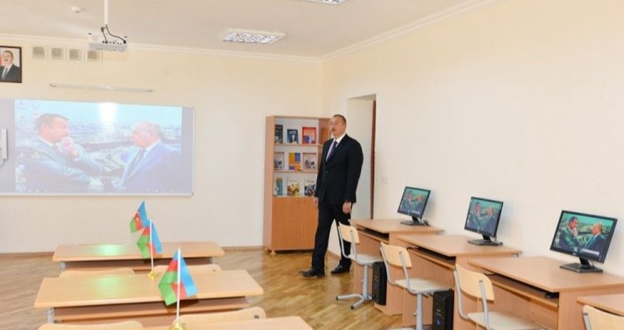 İlham Əliyev Nardarandakı məktəbdə İlham Əliyev Nardarandakı məktəbdə