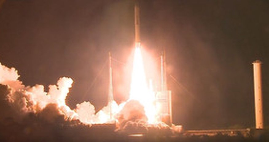Произведен запуск ракеты Azerspace-2 - ВИДЕО Произведен запуск ракеты Azerspace-2 - ВИДЕО