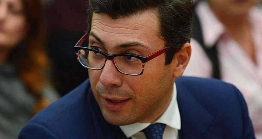 Пашинян уволил зятя Сержа Саргсяна Пашинян уволил зятя Сержа Саргсяна