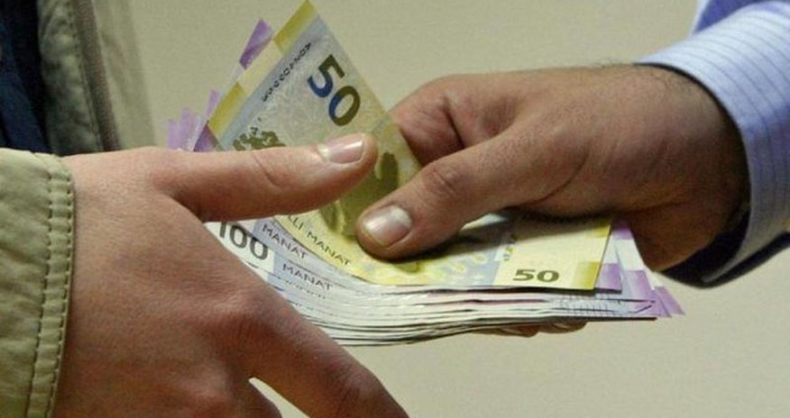 Şagirddən pul yığan müəllimləri hansı cəza gözləyə bilər? Şagirddən pul yığan müəllimləri hansı cəza gözləyə bilər?