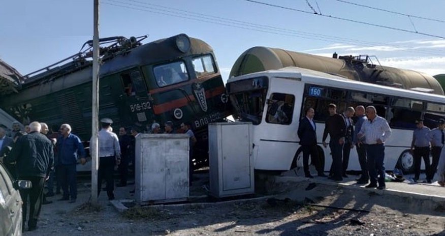 В МM обсуждены проблемы, связанные с маршрутными автобусами В МM обсуждены проблемы, связанные с маршрутными автобусами