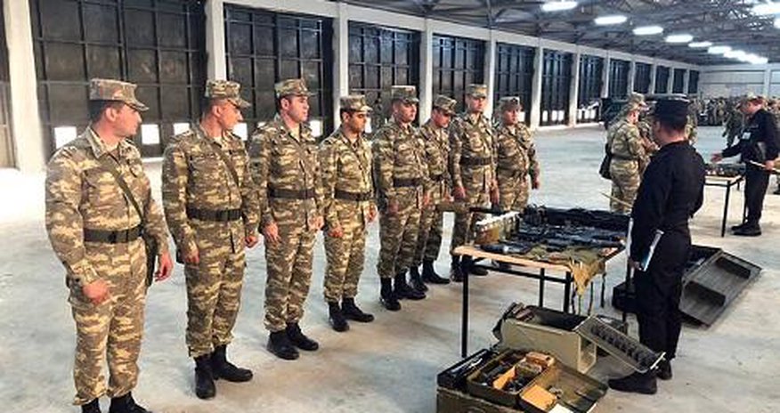 Армия переходит на зимний режим Армия переходит на зимний режим