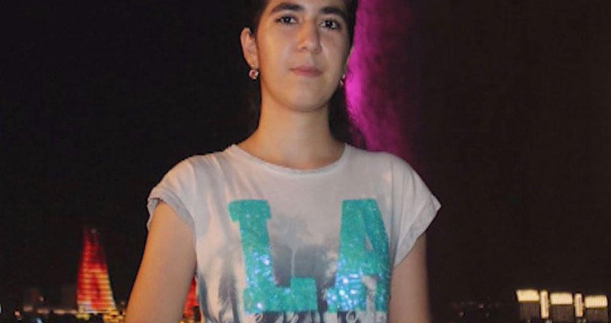"Atama zəng edin deyib, huşunu itirdi" - Qəzada ölən Lalənin valideynləri göz yaşına boğuldu "Atama zəng edin deyib, huşunu itirdi" - Qəzada ölən Lalənin valideynləri göz yaşına boğuldu
