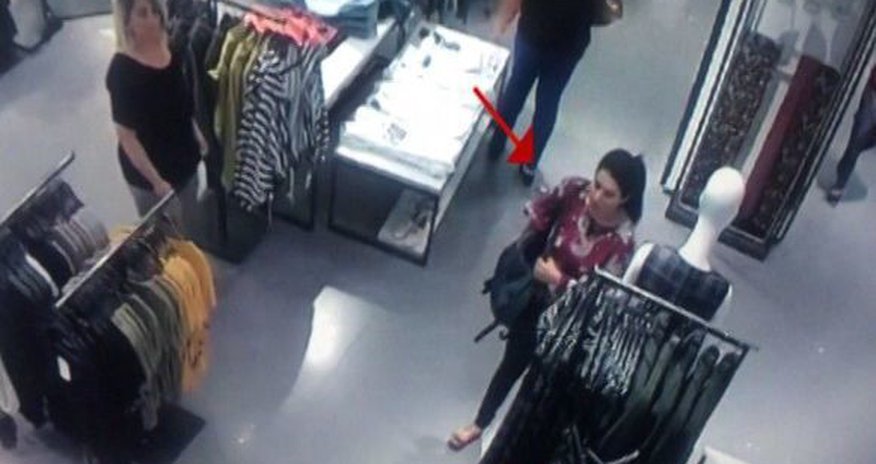 Жительница Баку совершила серию краж в торговых центрах - ВИДЕО Жительница Баку совершила серию краж в торговых центрах - ВИДЕО