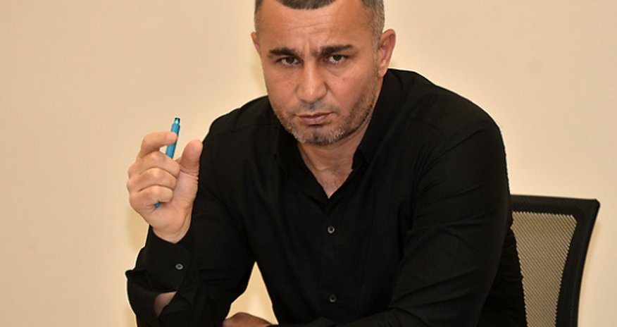 Гурбан Гурбанов в новом офисе азербайджанского футбола Гурбан Гурбанов в новом офисе азербайджанского футбола