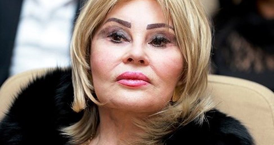 Mərhum Xalq artisti Amaliya Pənahovanın səfir oğlu - FOTO Mərhum Xalq artisti Amaliya Pənahovanın səfir oğlu - FOTO