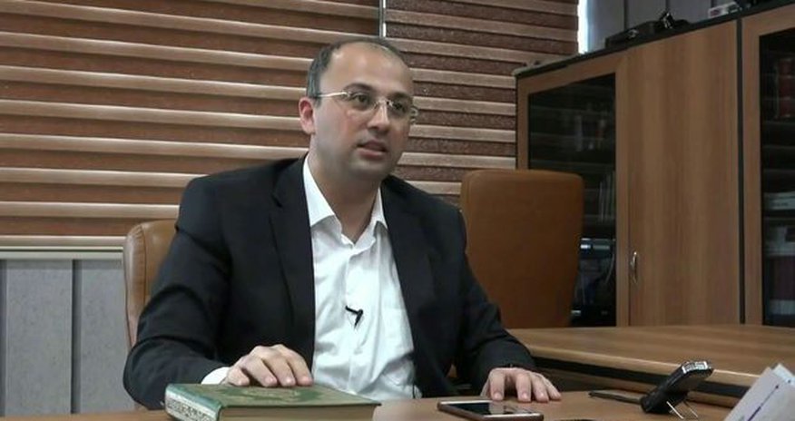 Elşad Miri: Şizofreniyanı “Quran”la sağaltmağa çalışırlar Elşad Miri: Şizofreniyanı “Quran”la sağaltmağa çalışırlar