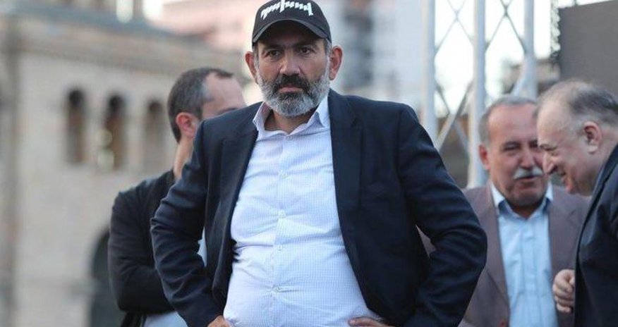 Ermənilərdən Paşinyana ŞOK SÖZLƏR: "Azərbaycanın 5-ci kolonu..." Ermənilərdən Paşinyana ŞOK SÖZLƏR: "Azərbaycanın 5-ci kolonu..."