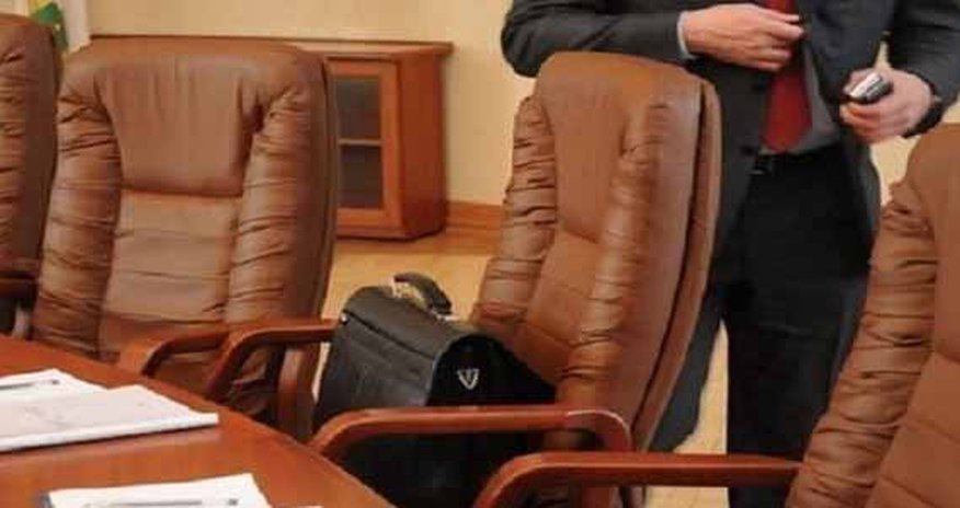 Dövlət qulluqçusu olmaq istəyənlərin nəzərinə! Dövlət qulluqçusu olmaq istəyənlərin nəzərinə!