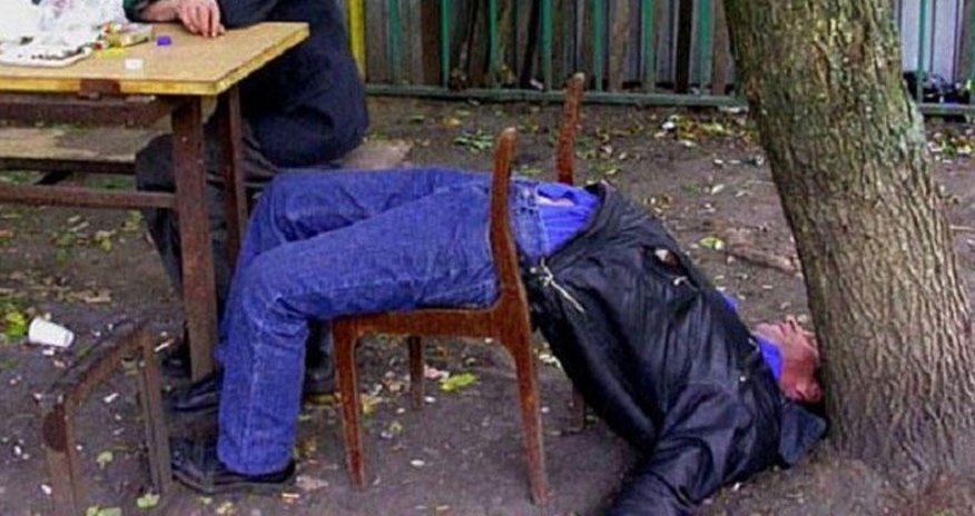 Çaya, kofeyə və ya alkoqola «məhəbbət» - Genlərlə müəyyən olunur Çaya, kofeyə və ya alkoqola «məhəbbət» - Genlərlə müəyyən olunur