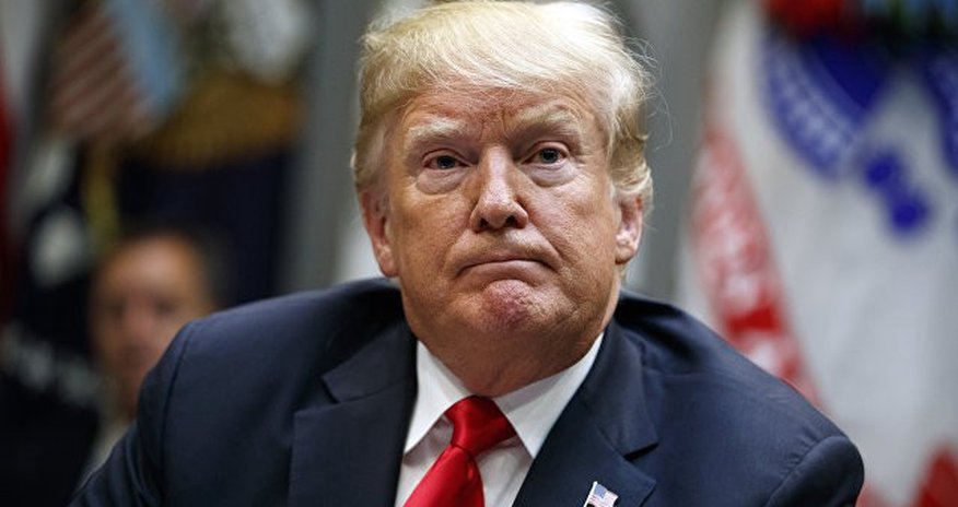 Трамп: Надеюсь ОПЕК сохранит поставки нефти на нынешнем уровне Трамп: Надеюсь ОПЕК сохранит поставки нефти на нынешнем уровне