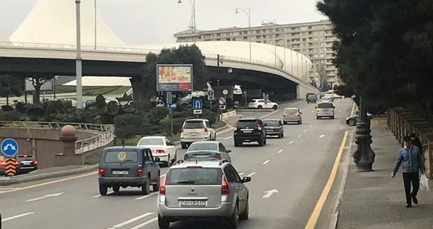 Bu yolda geri dönmə hissə bağlanır Bu yolda geri dönmə hissə bağlanır