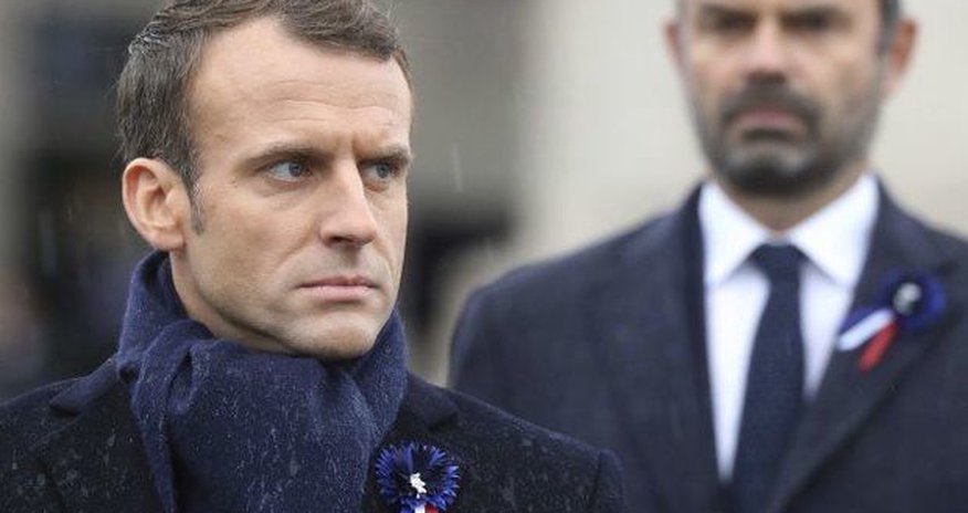 Макрон объявил во Франции чрезвычайное положение Макрон объявил во Франции чрезвычайное положение