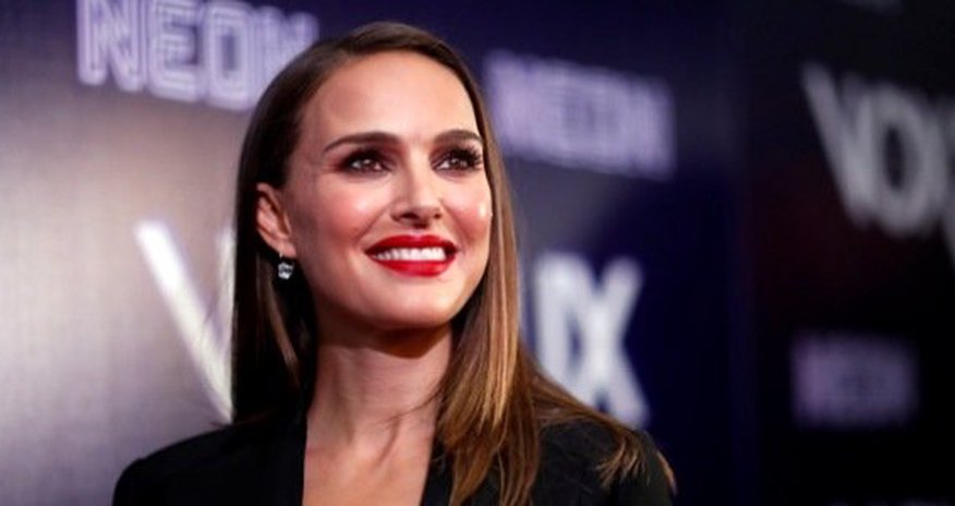 Natali Portman İsrail hökumətini tənqid etdi Natali Portman İsrail hökumətini tənqid etdi