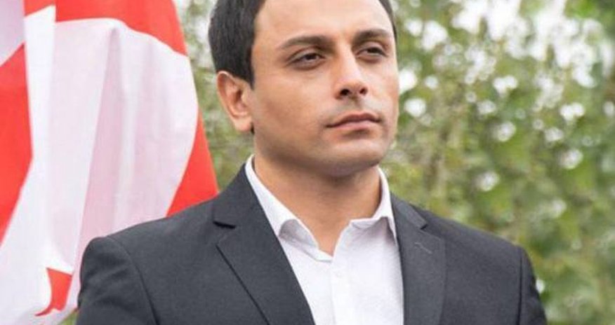 Təhqir videosuna görə həbs olunan sabiq azərbaycanlı mer azadlığa buraxıldı - FOTO Təhqir videosuna görə həbs olunan sabiq azərbaycanlı mer azadlığa buraxıldı - FOTO