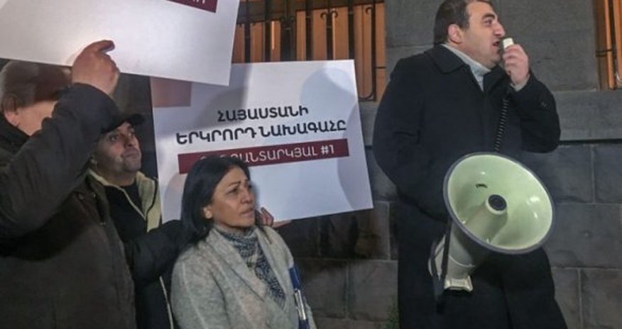 Сторонники Кочаряна готовят митинг в Москве Сторонники Кочаряна готовят митинг в Москве