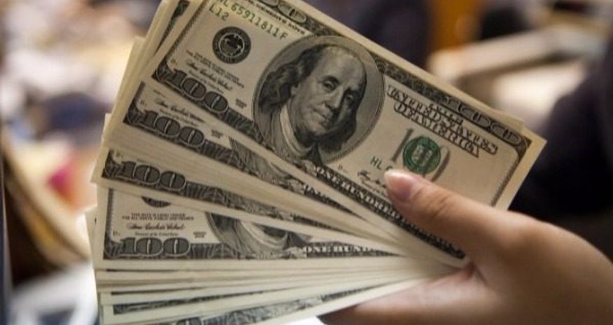 Gələn il dollar neçəyə olacaq? Gələn il dollar neçəyə olacaq?